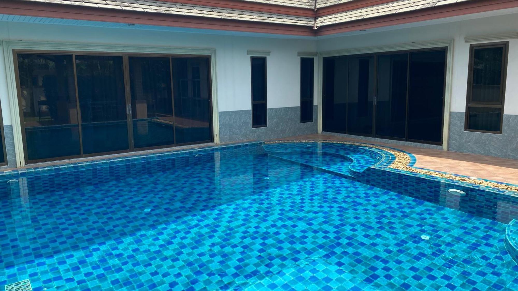 Big Comfortable Villa Na Chom Thian Extérieur photo